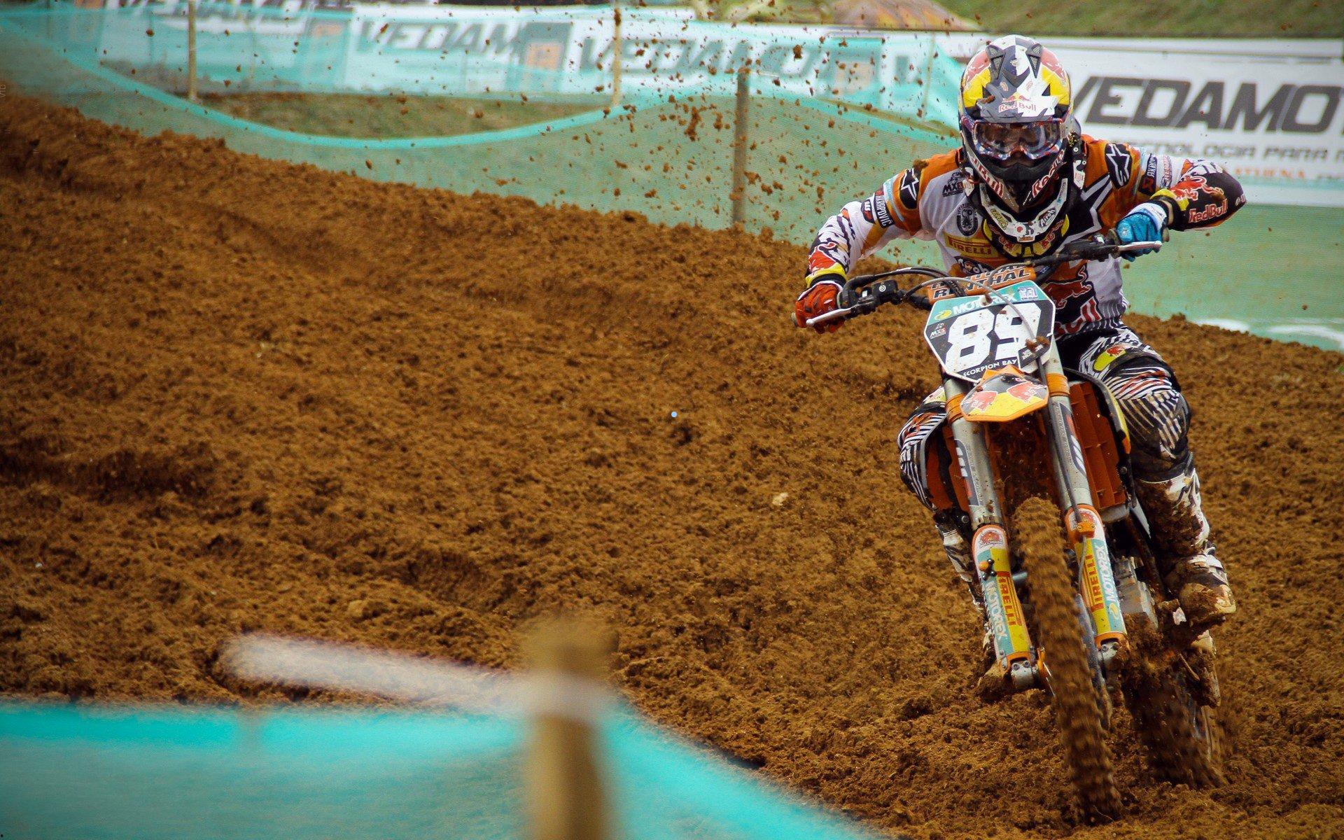 马贝拉赛季二度易帅，中国小将杜月徵迎来新机遇与挑战